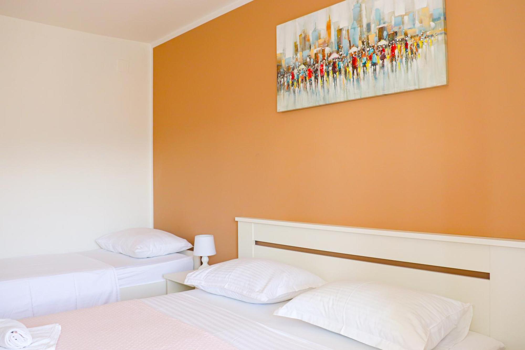 Apartments Ana 스타리 그라드 외부 사진