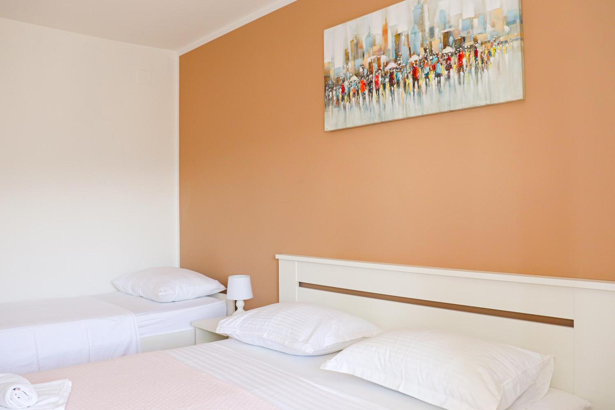 Apartments Ana 스타리 그라드 외부 사진
