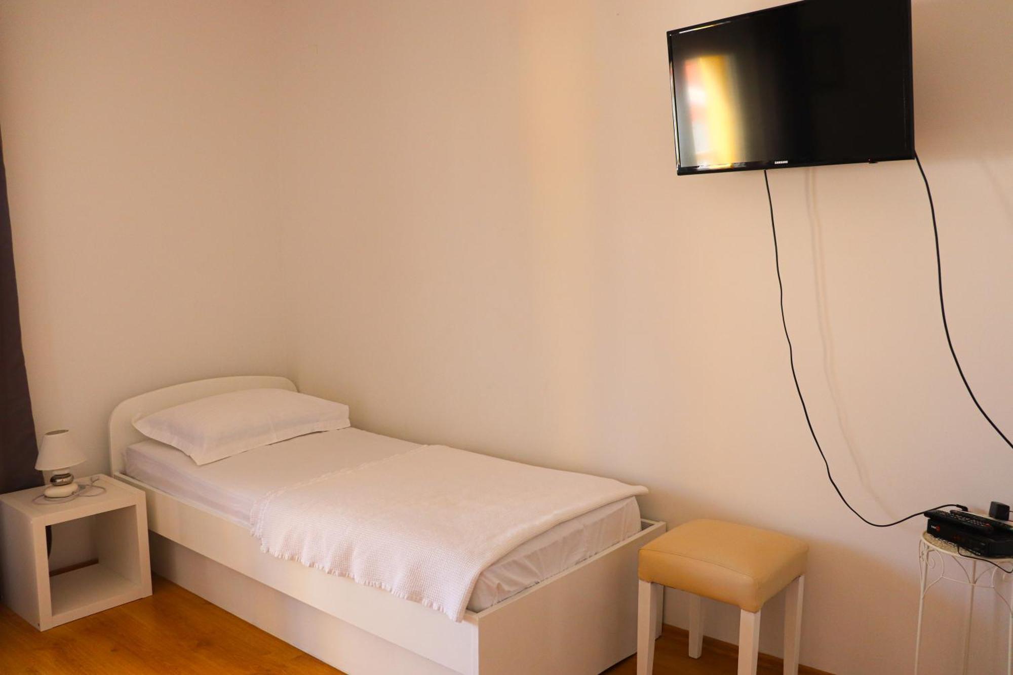 Apartments Ana 스타리 그라드 외부 사진