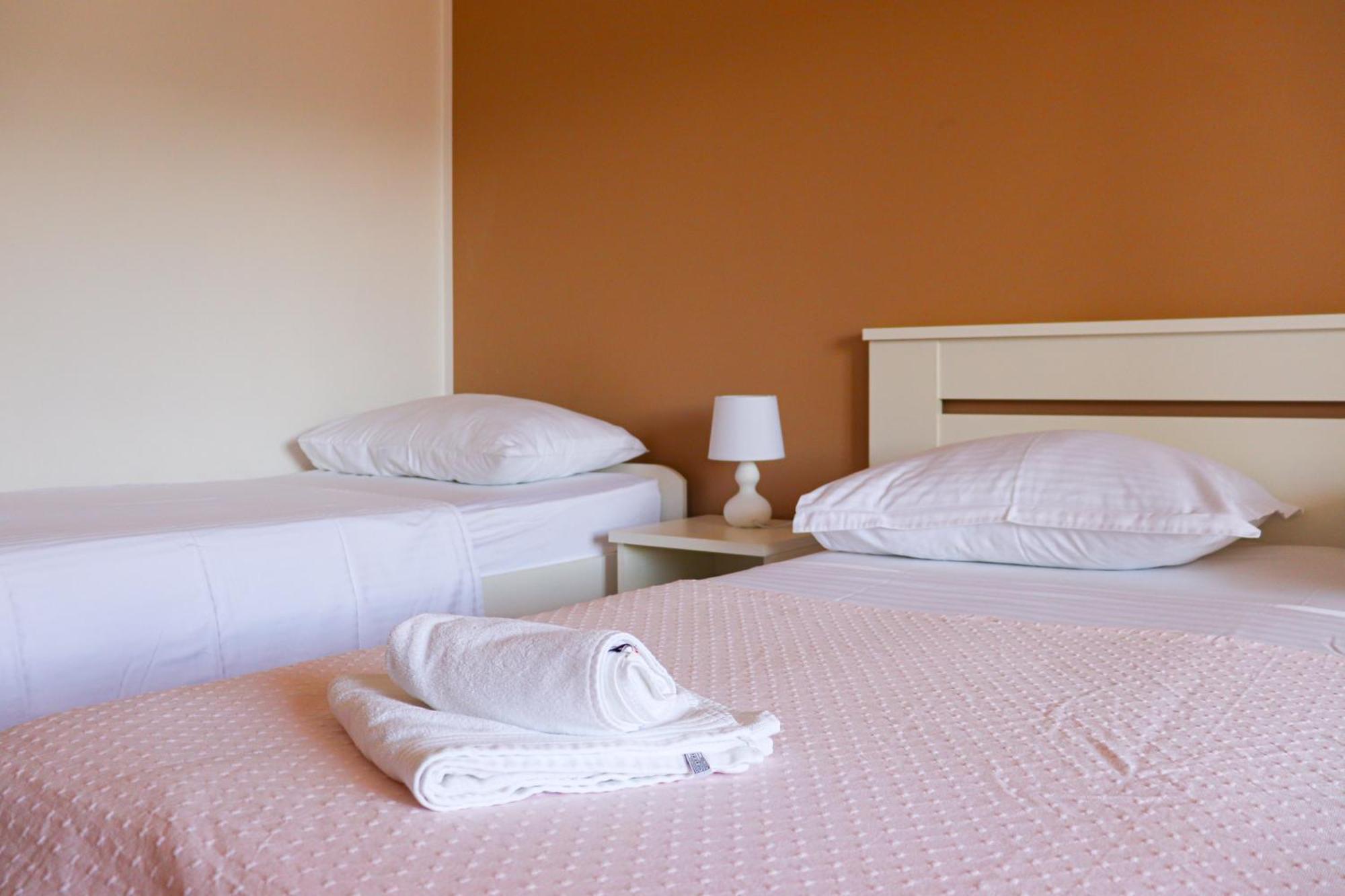 Apartments Ana 스타리 그라드 외부 사진